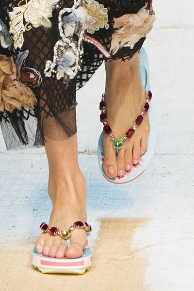 KG Kurt Geiger Mayfair Court crystal-embellished Sandals - Farfetch