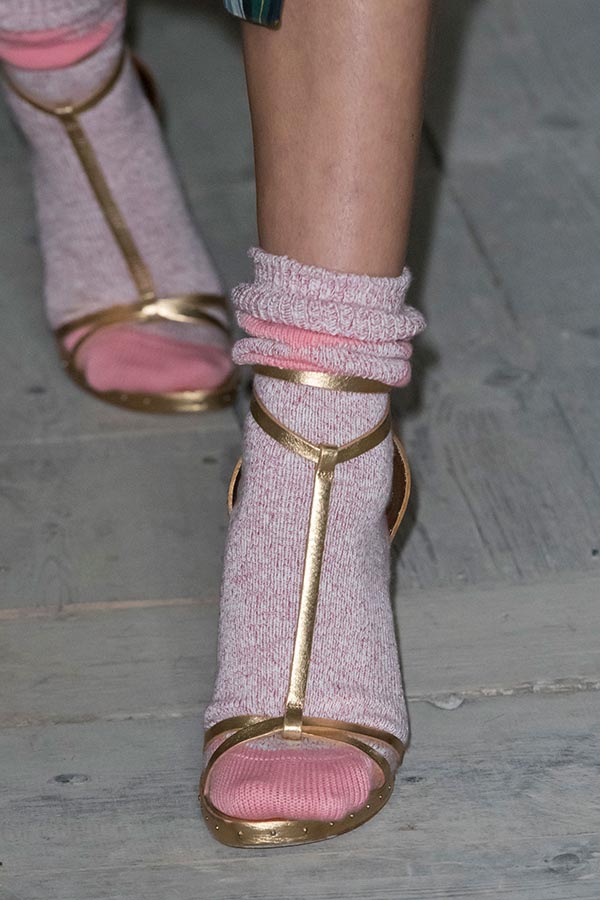 Burberry shoes spring 2018