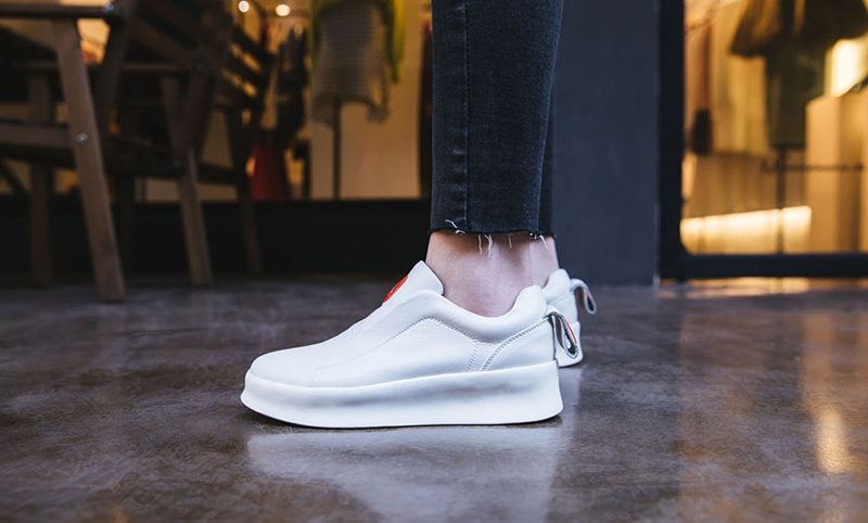 White shoe trend Coachella 2018