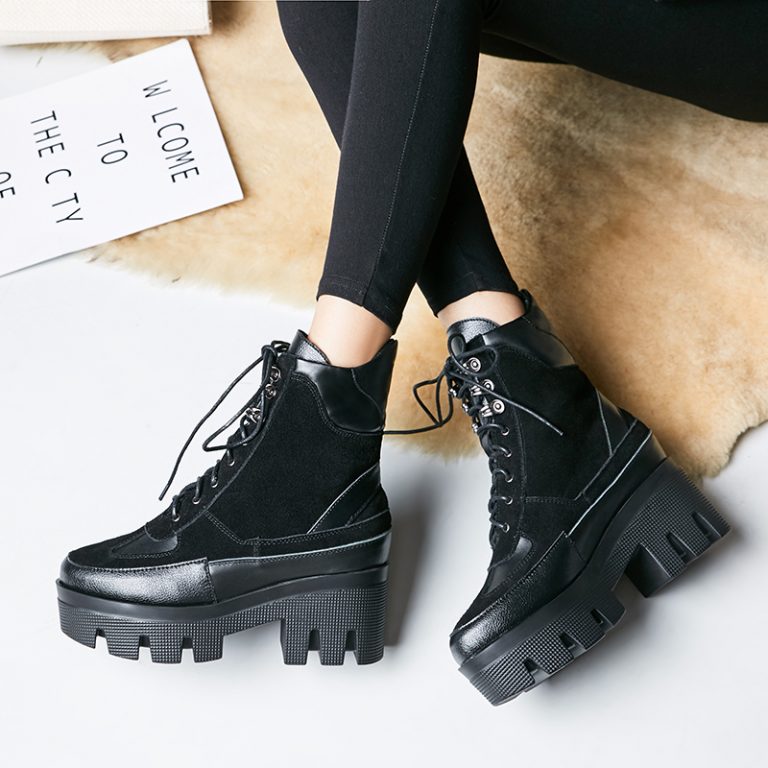 Cute women hiking boots are the must-have for this season