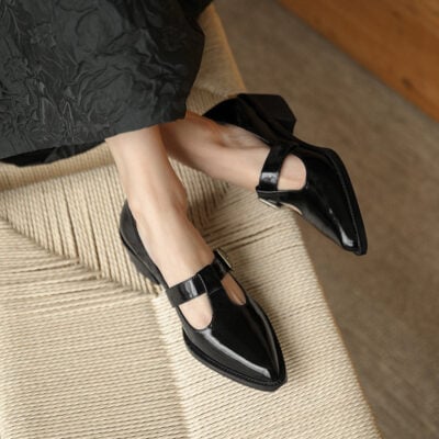 Chiko Dynasty Pointed Toe Block Heels Pumps