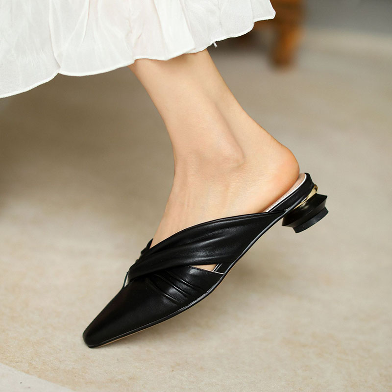 CHIKO Kelcey Square Toe Kitten Heels Clogs/Mules Shoes