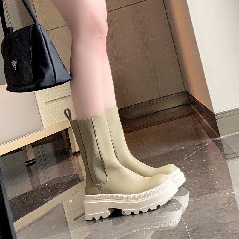 CHIKO Chavella Round Toe Flatforms Ankle Boots