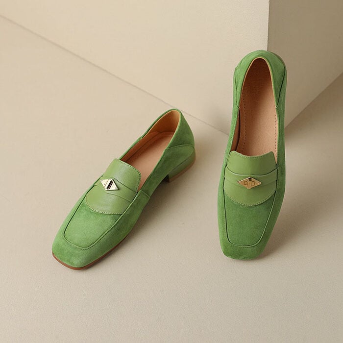 women fahsion shoes loafers