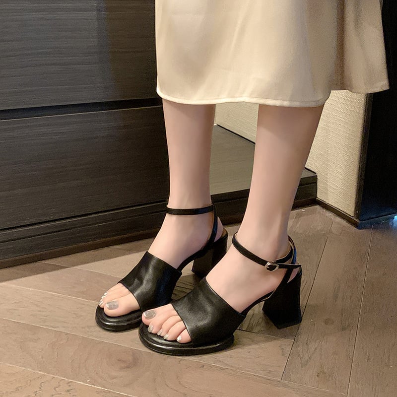 CHIKO Leesha Open Toe Block Heels Heeled Sandals