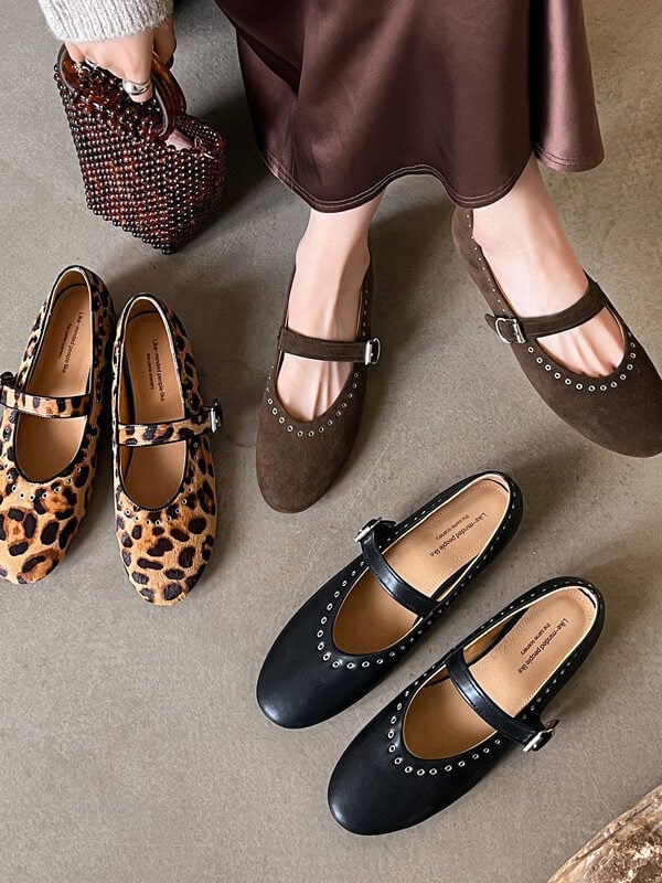 2501BSH4121714-1 women fashion shoes studs shoe trend