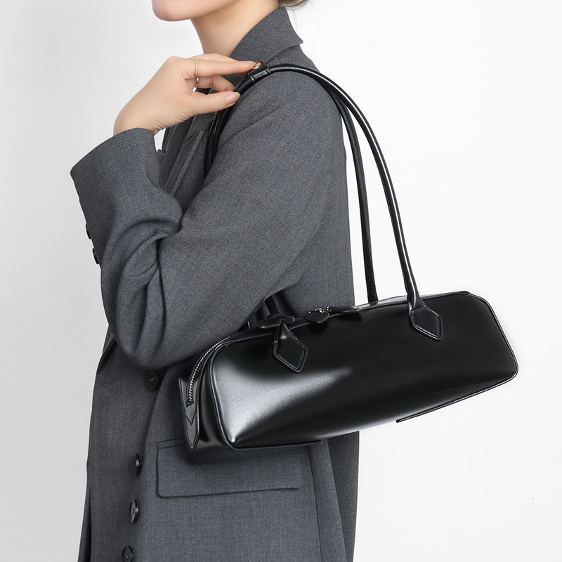 CHIKO Denys Shoulder Handbags