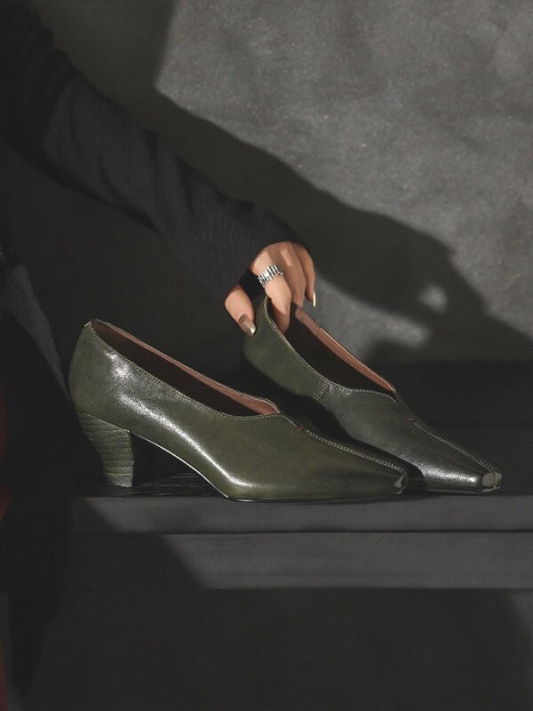women fashion shoes